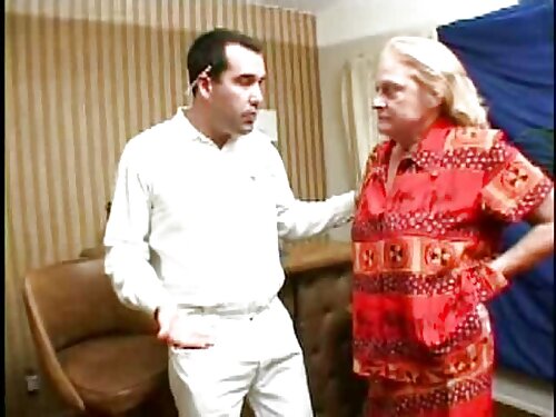 Anya me invita a la  ...